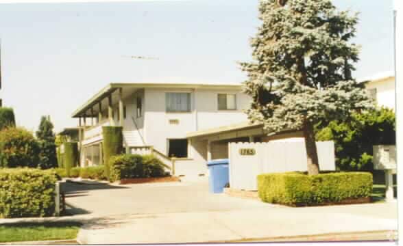 Building Photo - 1765 Hester Ave