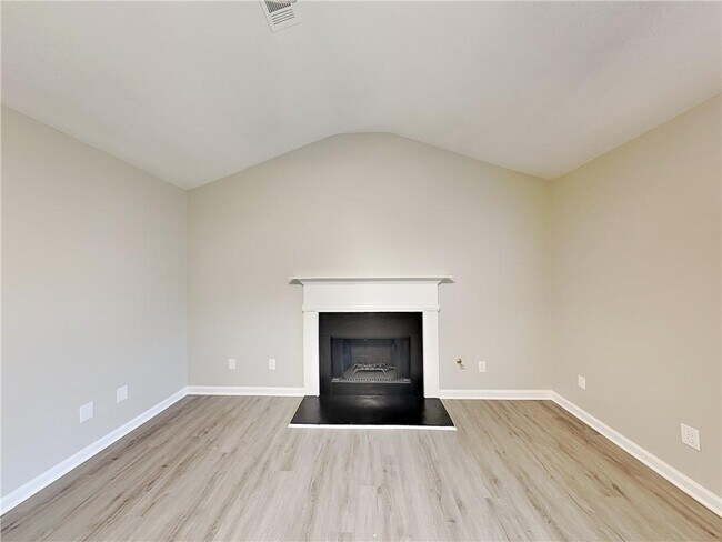 Foto del edificio - 7089 Oakwood Cir