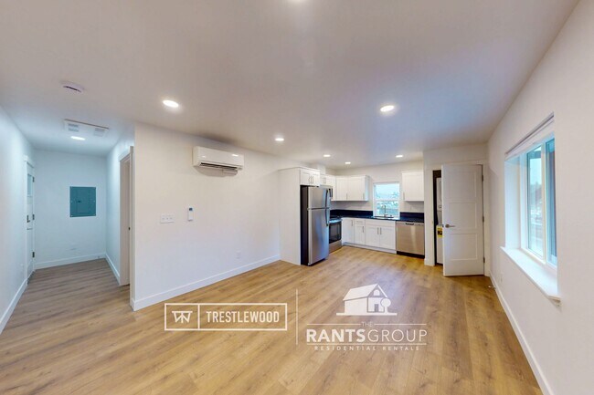 Foto del edificio - Brand New! Modern Home in Trestlewood – Where Comfort Meets Community!