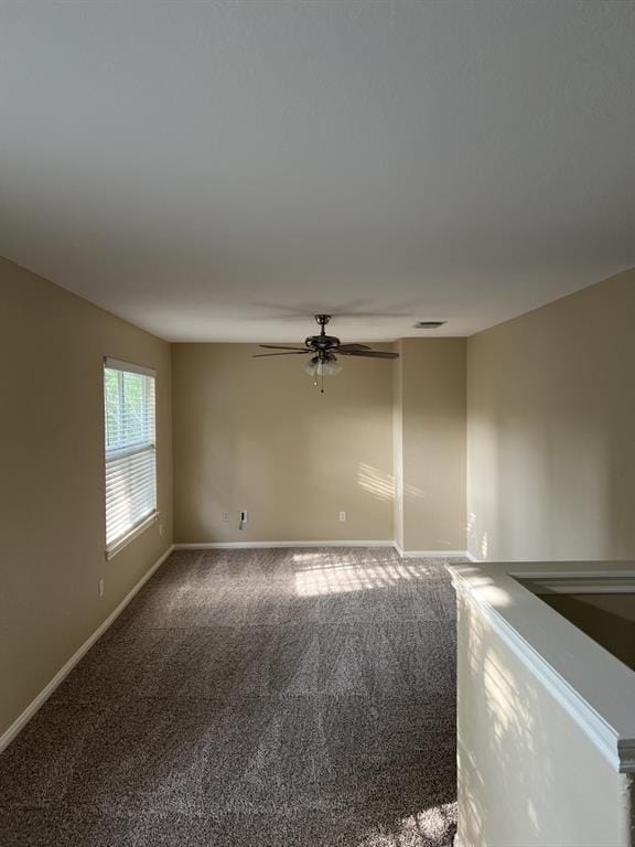 Building Photo - 374 Lake View Dr