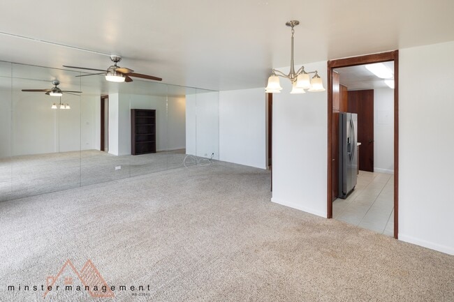 Building Photo - 6750 Hawaii Kai Dr