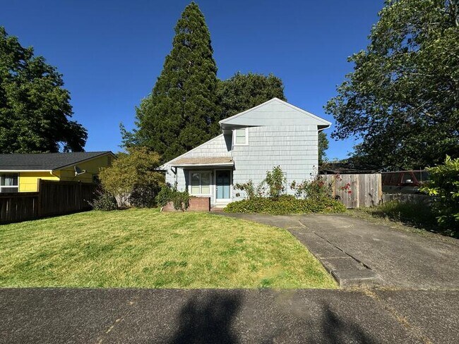 Photo - 2963 Alder St House