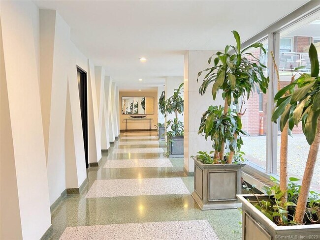 Foto del edificio - 444 Bedford St