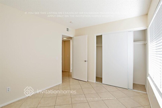 Foto del edificio - 2350 N Milor Ave