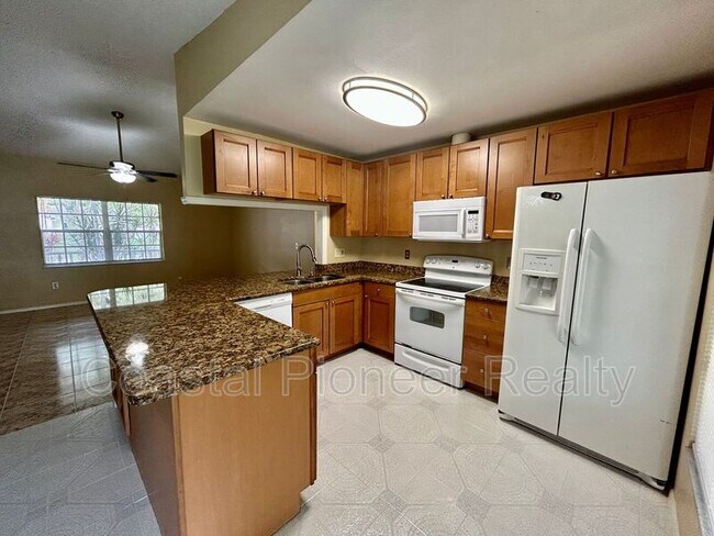 Building Photo - 5723 Kneeland Ln