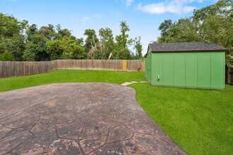 Building Photo - 12725 Arp St