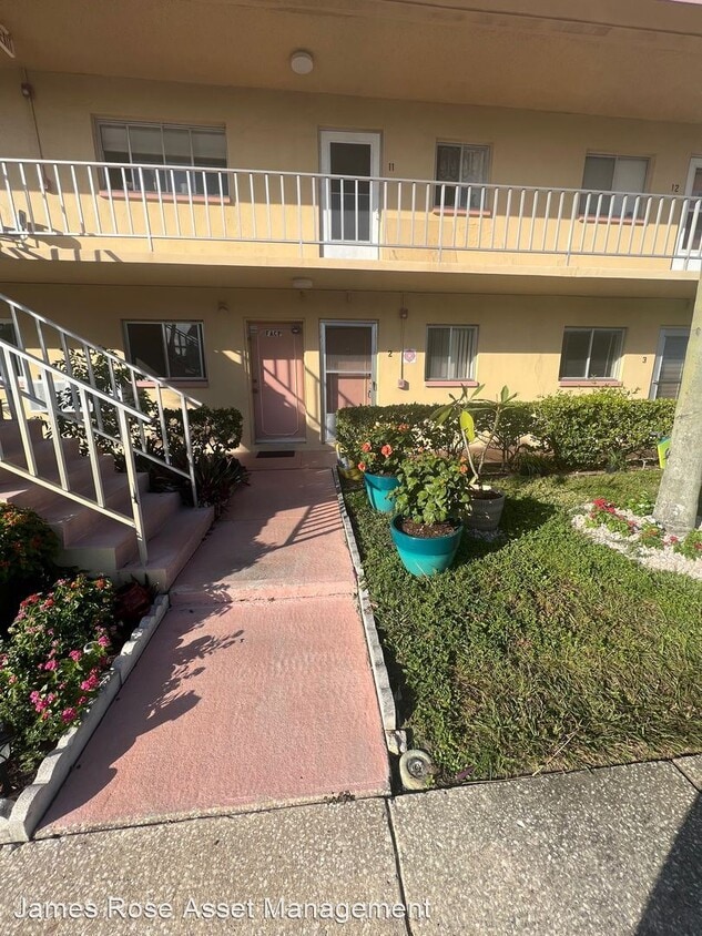 Primary Photo - 1 br, 1 bath House - 2003 Greenbriar Blvd....