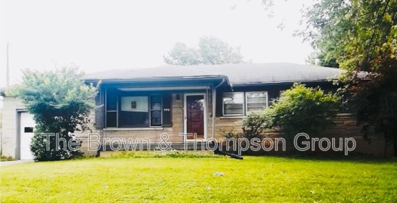 Primary Photo - 739 Bishop Dr