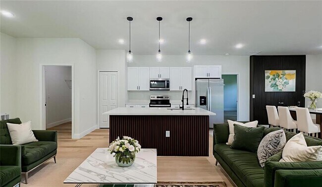 Foto del edificio - 3063 SW 168th Loop