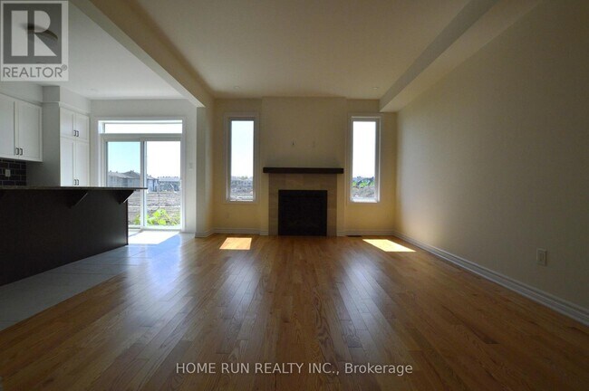 Building Photo - 286 Turnbuckle Cres