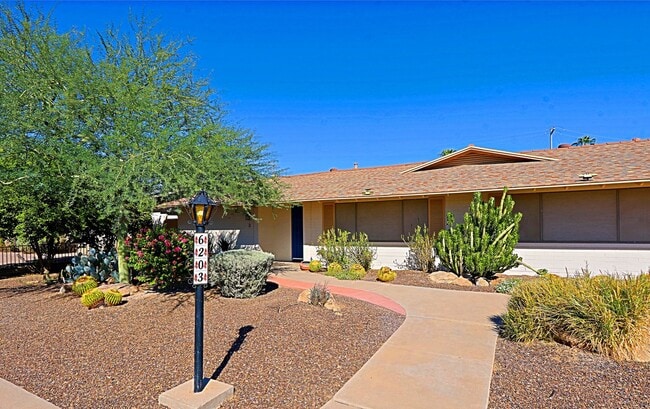 Photo - 6203 N 12th Pl Apartment