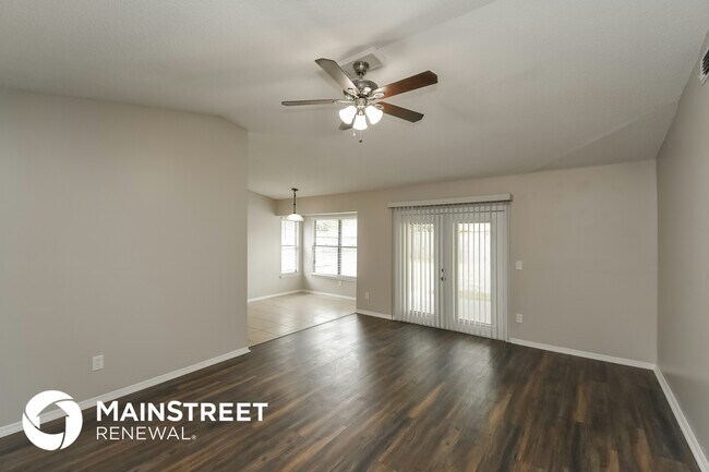 Foto del edificio - 1836 Shannon Lake Dr