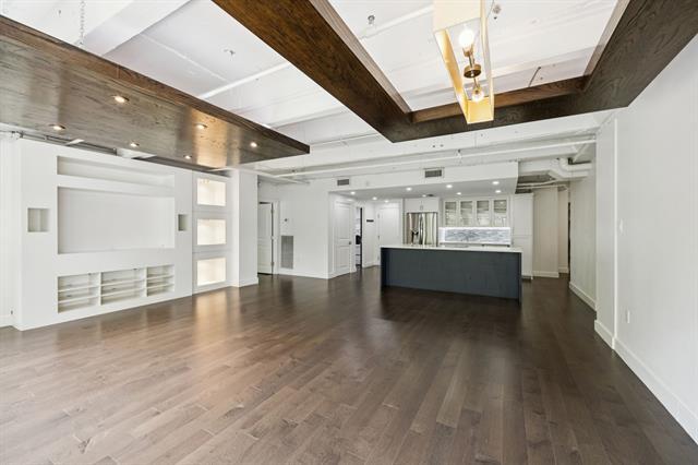 Building Photo - 329 E Colorado Blvd