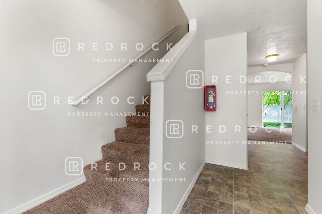 Foto del edificio - 4844 N Orchid Ln