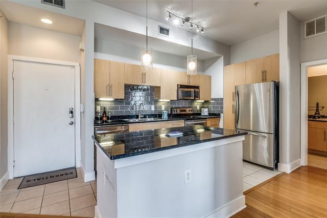 Foto del edificio - 4605 Cedar Springs Rd