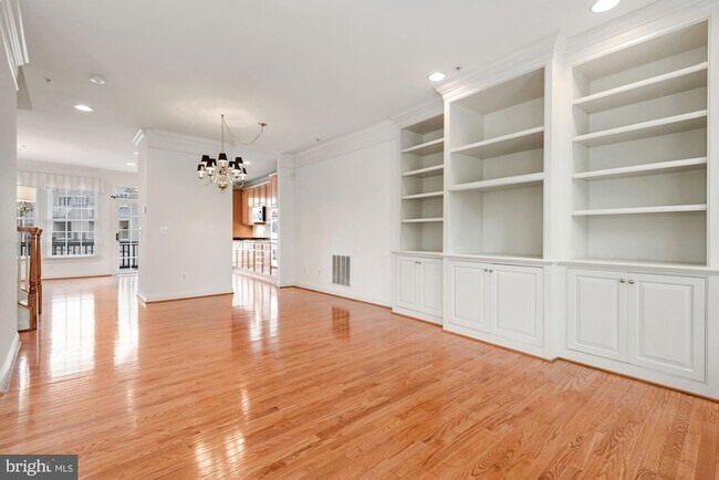 Foto del edificio - 172 Cameron Station Blvd