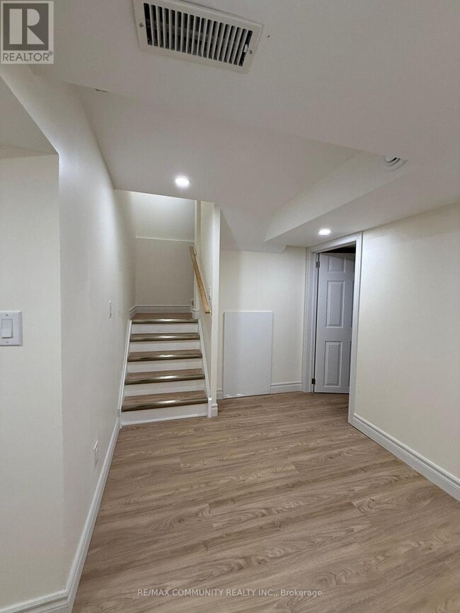 Photo du bâtiment - 1 Burnsborough St