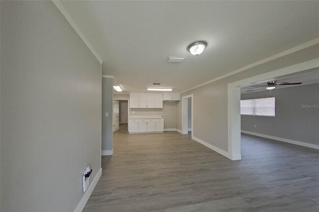 Foto del edificio - 1923 N Brack St