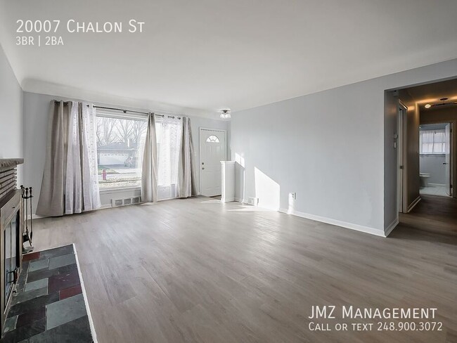 Foto del edificio - 20007 Chalon St