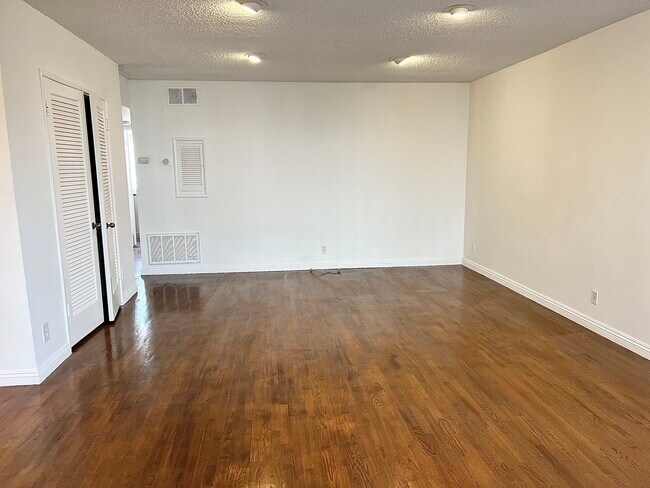 Foto del edificio - The Brentana