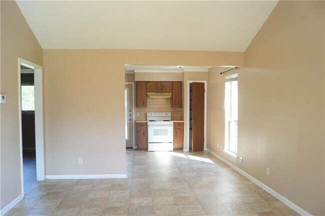 Building Photo - 101 Stubblefield Dr