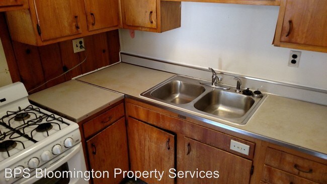 Building Photo - 1 br, 1 bath Apartment - 1202 N Dunn St