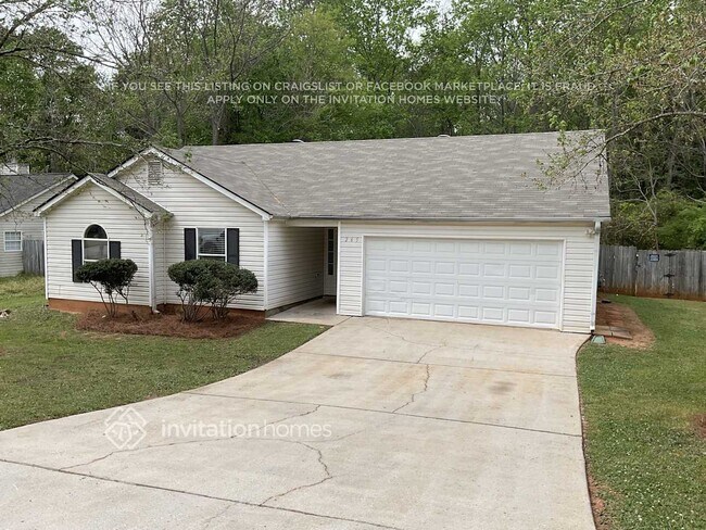 Building Photo - 265 Village Dr