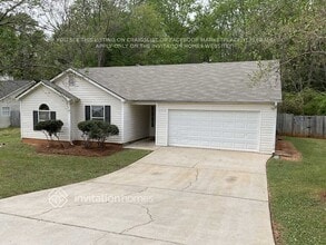 Building Photo - 265 Village Dr