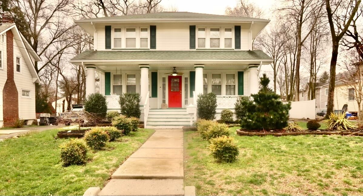 32 W Englewood Ave, Teaneck, NJ 07666 House Rental in Teaneck, NJ