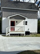 Building Photo - 1226 Sholar Ave