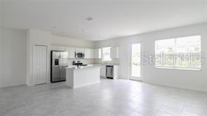 Foto del edificio - 323 Nine Iron Dr