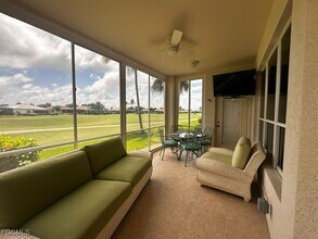 Building Photo - 9240 Bayberry Bend