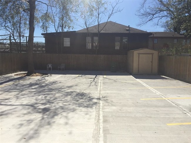 Building Photo - 4306 Wilmer St