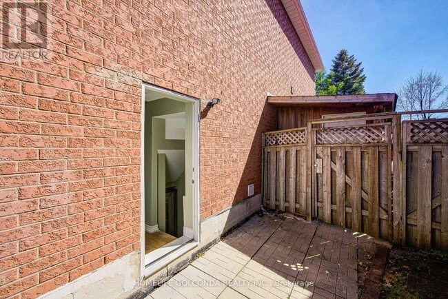 Building Photo - 263 Milliken Meadows Dr