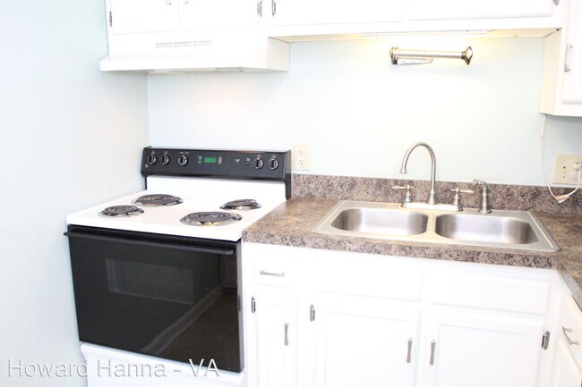 Foto del edificio - 2 br, 1 bath House - 808 Colley Avenue #3A