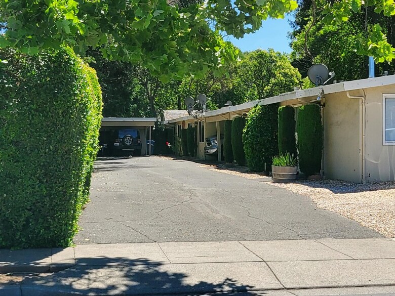 Front entry and parking - 1210 Ripley St