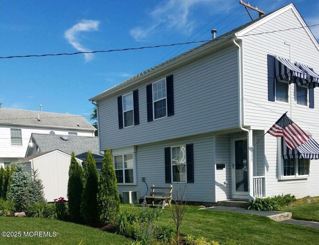 Foto principal - 520 3rd Ave