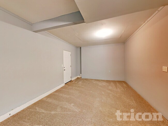 Building Photo - 3680 Ashley Woods Dr