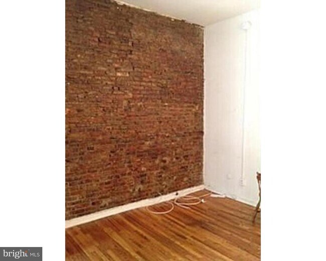 Foto del edificio - 411 S 11th St