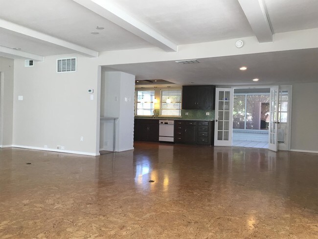 Foto del edificio - 1016 Colonial Pkwy