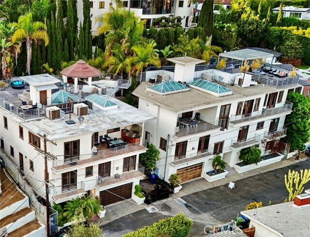 Foto del edificio - 8827 Evanview Dr