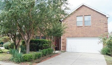 Building Photo - 3104 Kennedy Dr