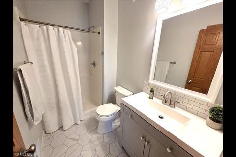 Foto del edificio - 747 Park Brook Rd NW