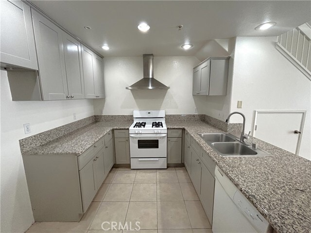 Building Photo - 13133 Le Parc Blvd