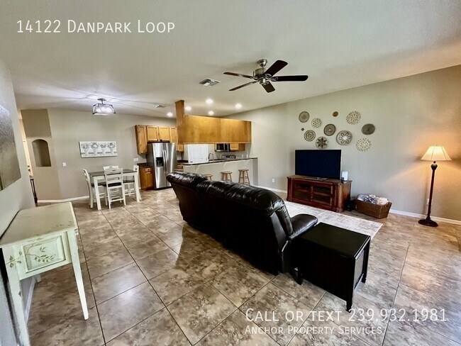 Foto del edificio - 14122 Danpark Loop