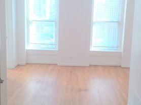 Foto del edificio - 1870 N Halsted St