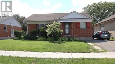 Building Photo - 64 Admiral Rd
