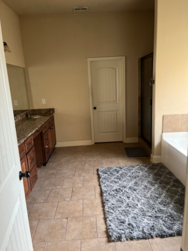 Foto del edificio - 3 Bradley Ct