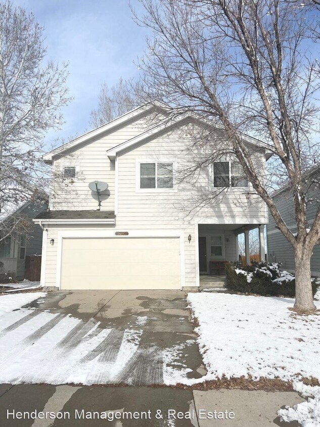 Primary Photo - 4 br, 2 bath House - 10528 Sunburst Ave