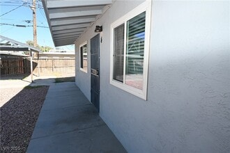 Building Photo - 2508 N McCarran St
